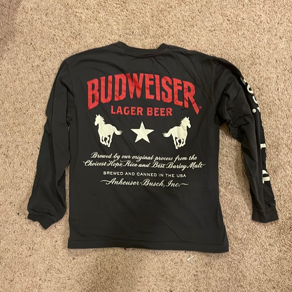 Budweiser tee